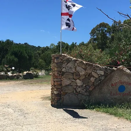 Agriturismo La Sorgente Vakantieboerderij Castiadas